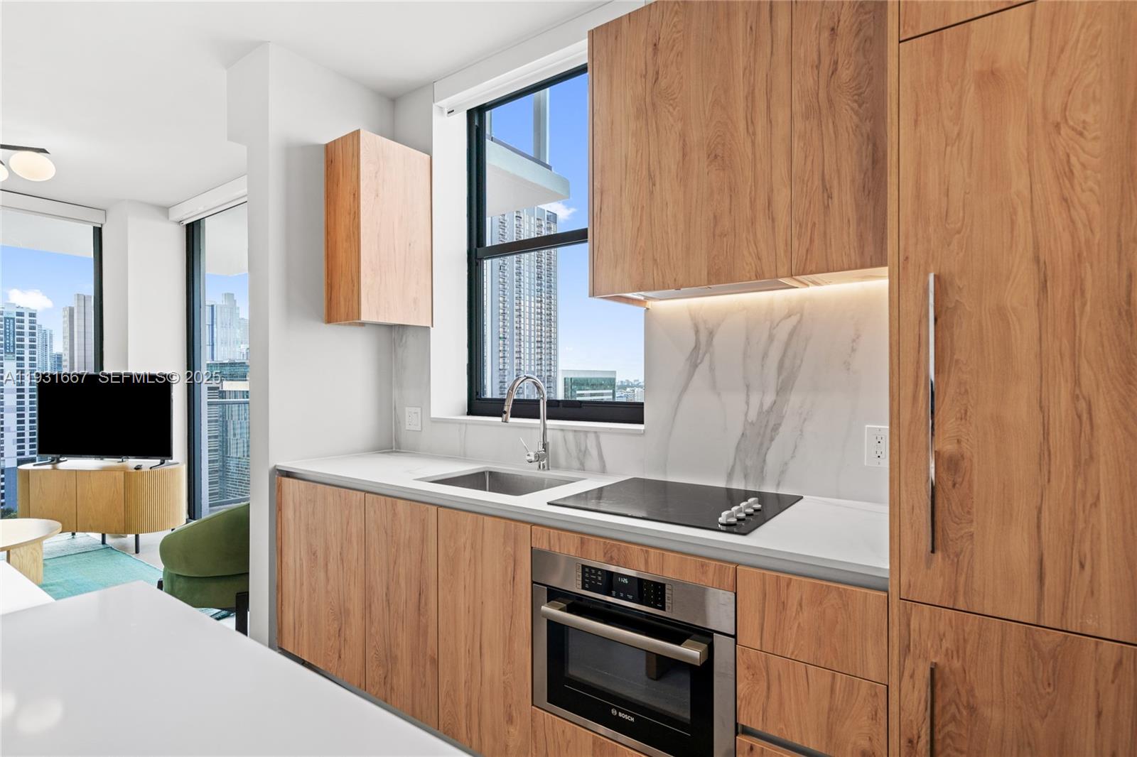 image The Crosby Miami Worldcenter6