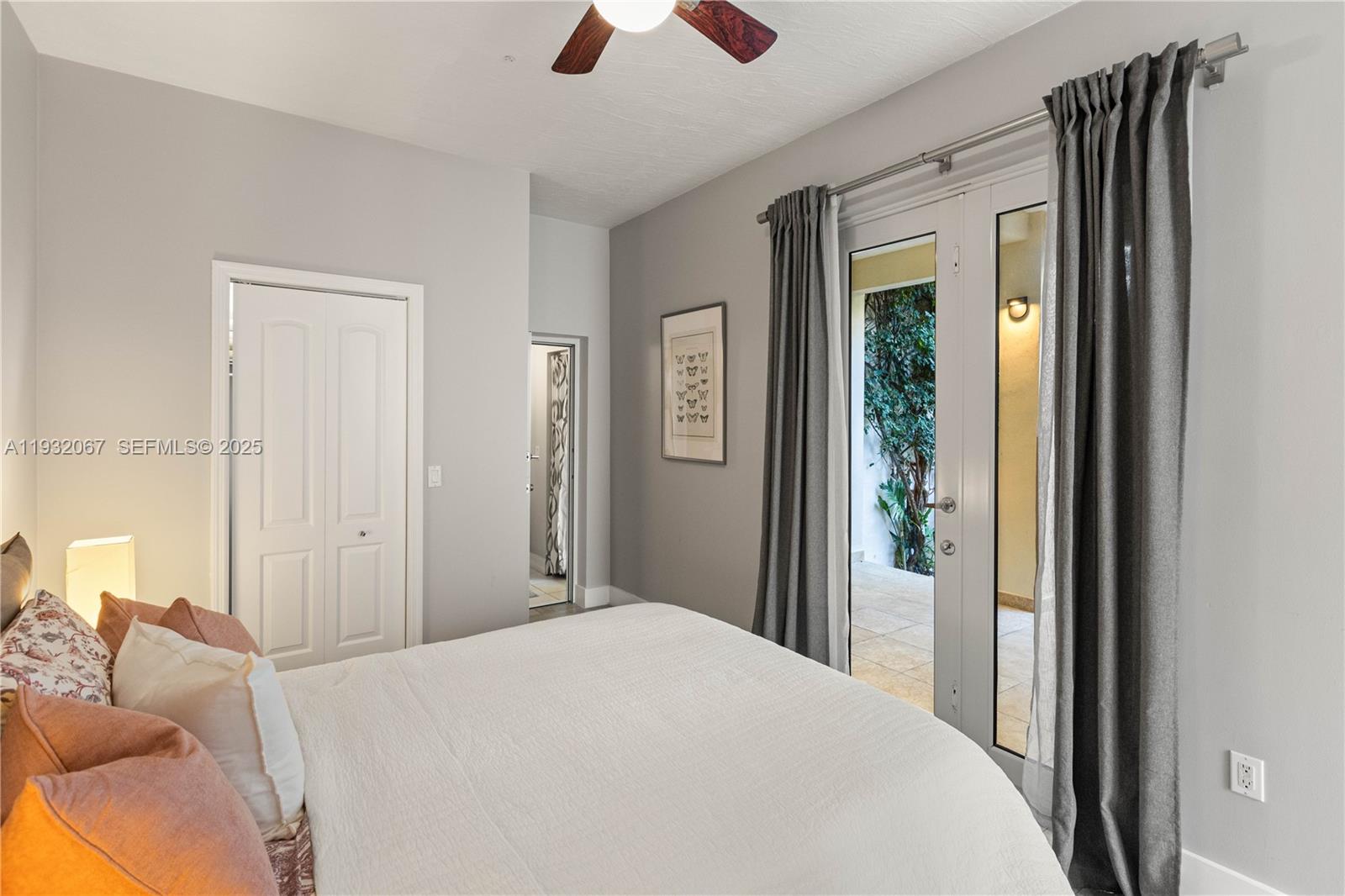 737 Alhambra Cir Coral Gables, FL 33134