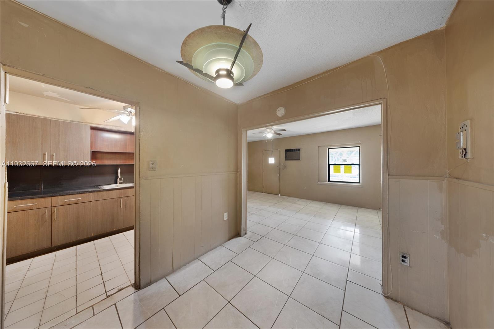 763 NE 140th St North Miami, FL 33161