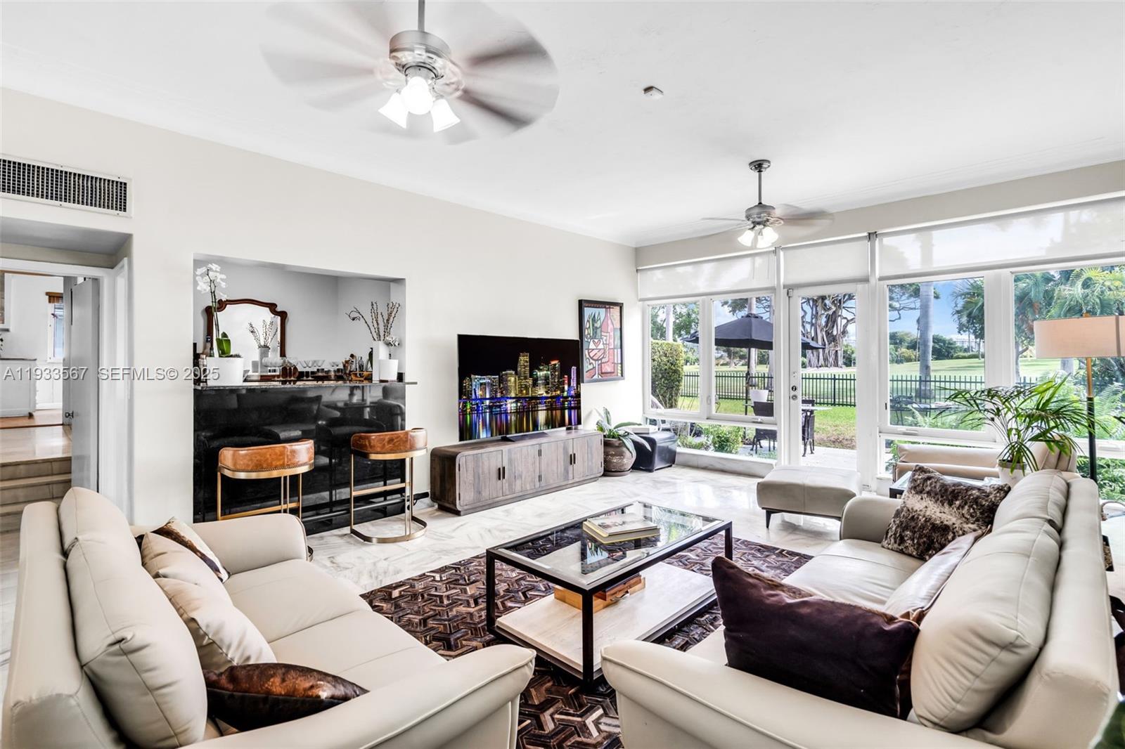 5965 Alton Rd Miami Beach, FL 33140