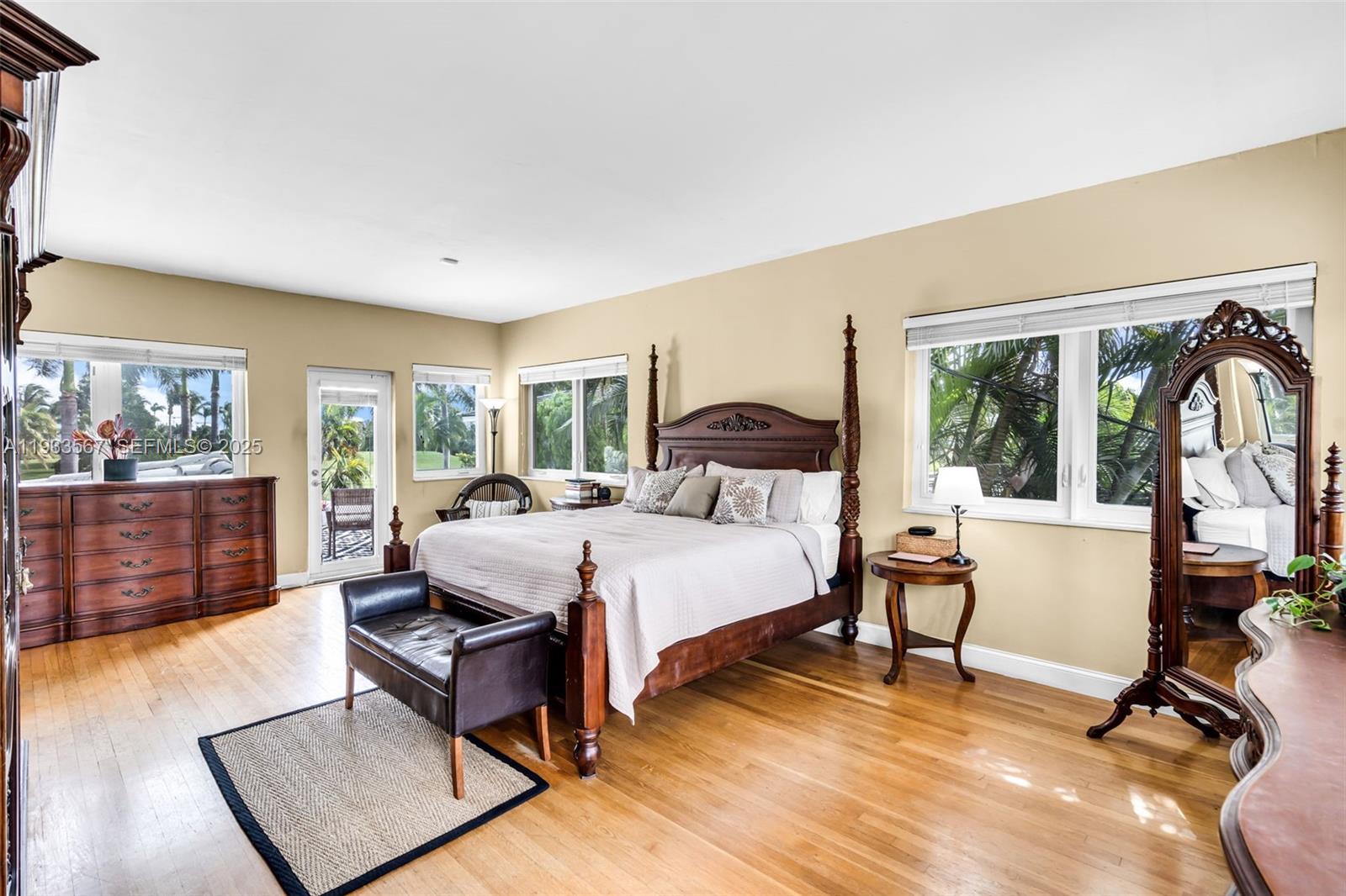 5965 Alton Rd Miami Beach, FL 33140