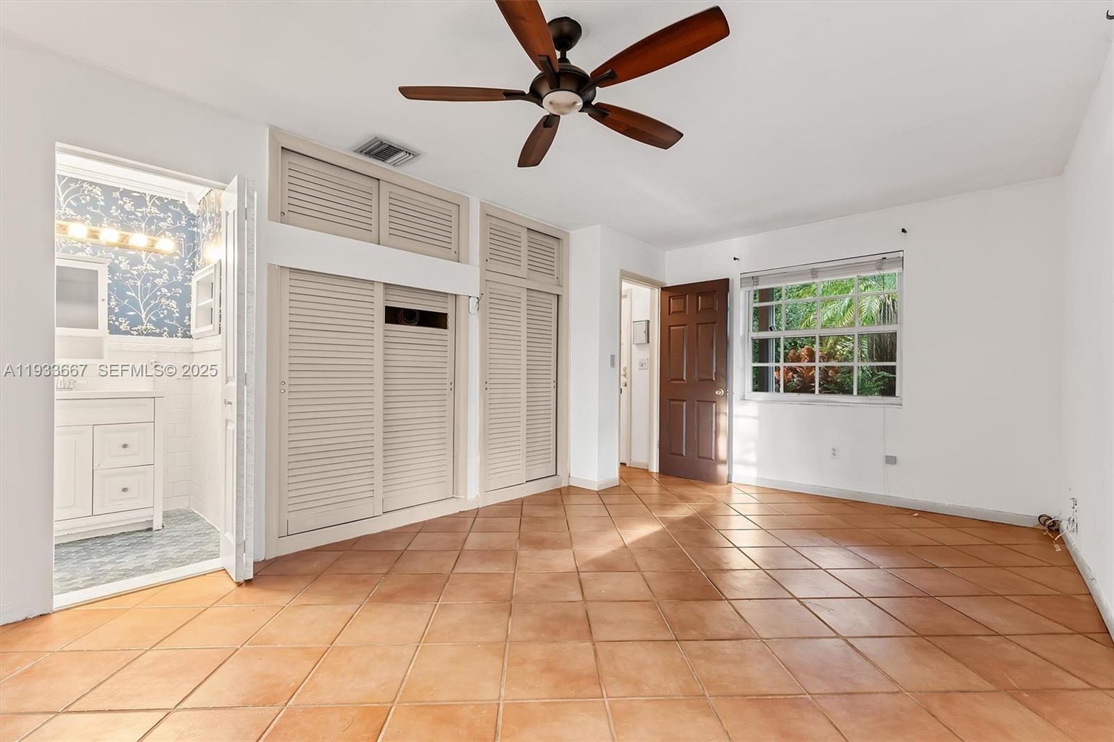 11770 Griffing Blvd Biscayne Park, FL 33161