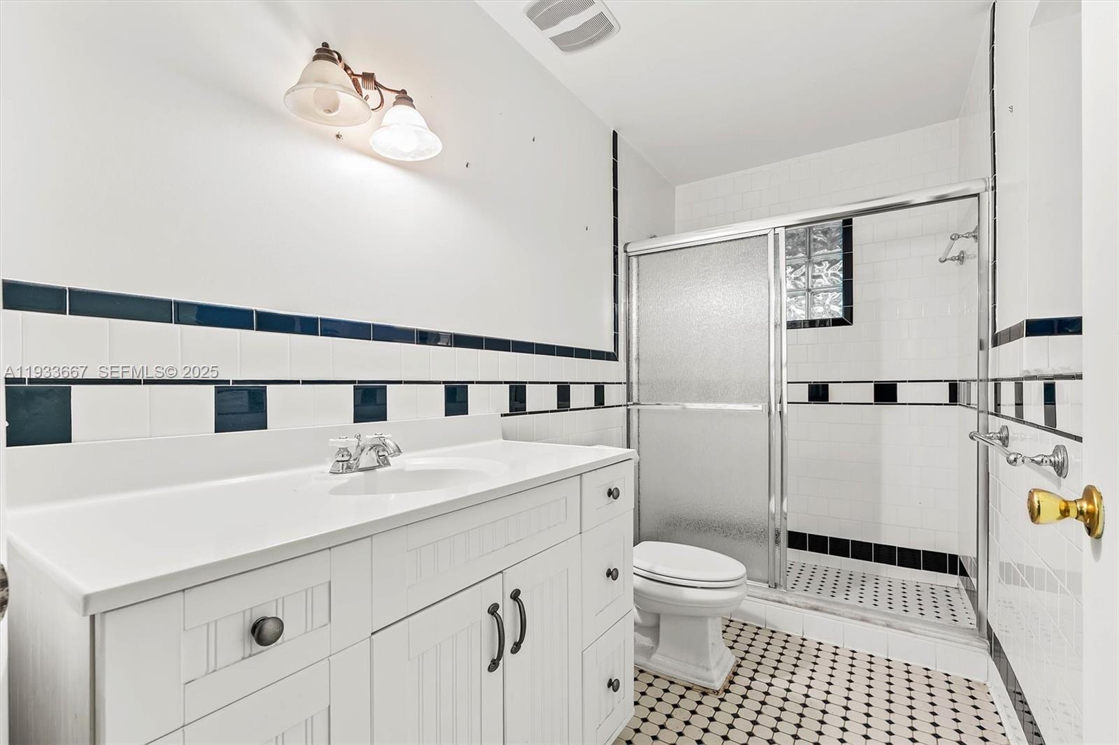 11770 Griffing Blvd Biscayne Park, FL 33161