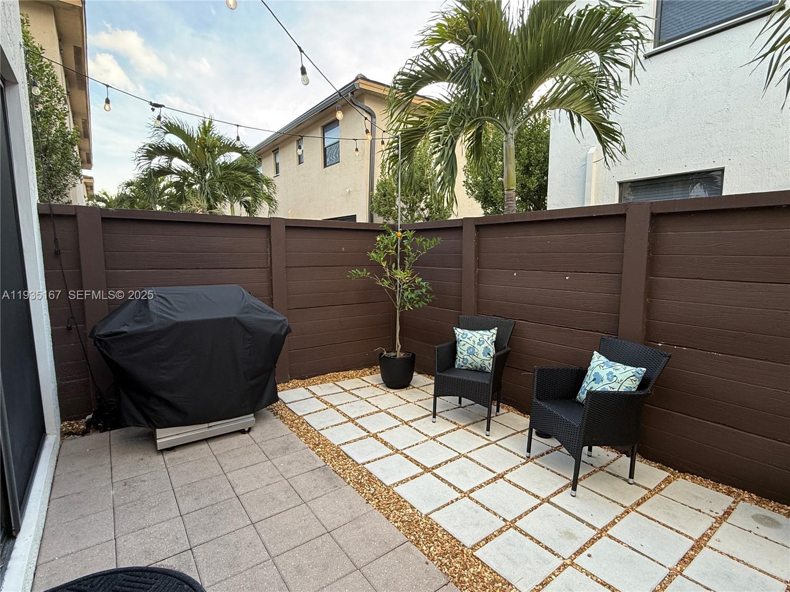 15822 NW 91st Ave Miami Lakes, FL 33018