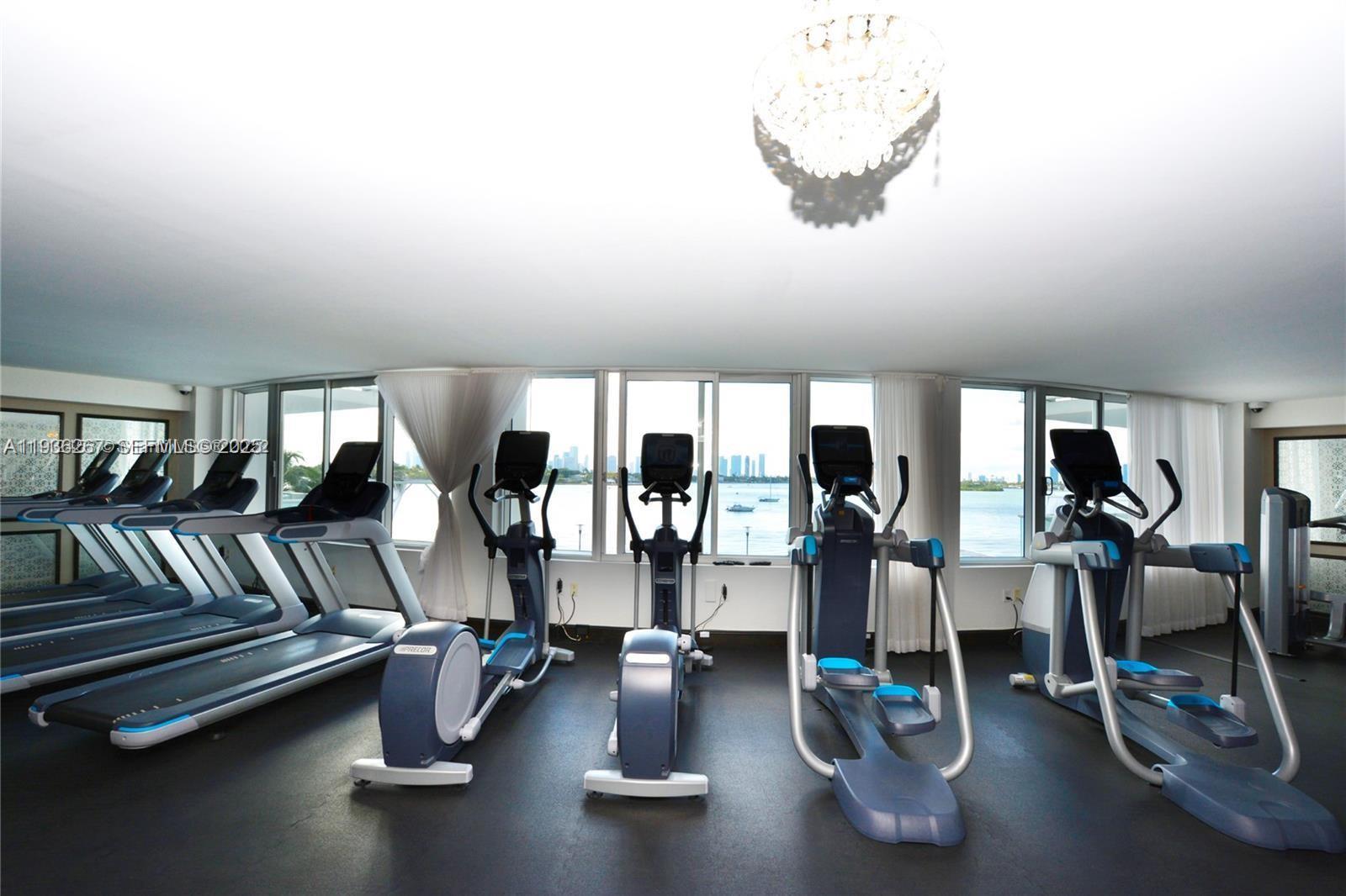 1100 West Ave #1220 Miami Beach, FL 33139