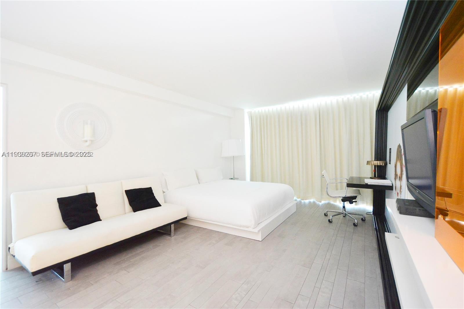 1100 West Ave #1220 Miami Beach, FL 33139