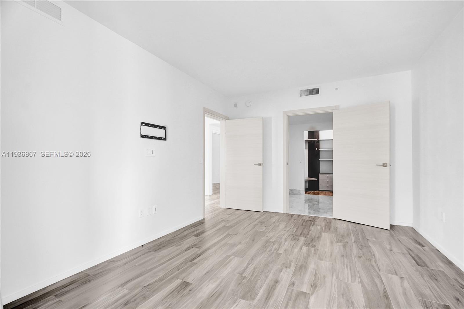 image 801 Sma Residences Condo16