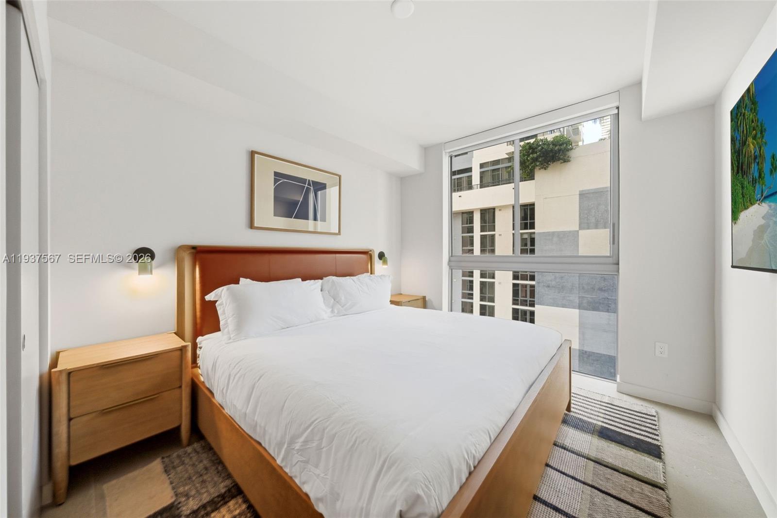 11 NE 6th St #709 Miami, FL 33132