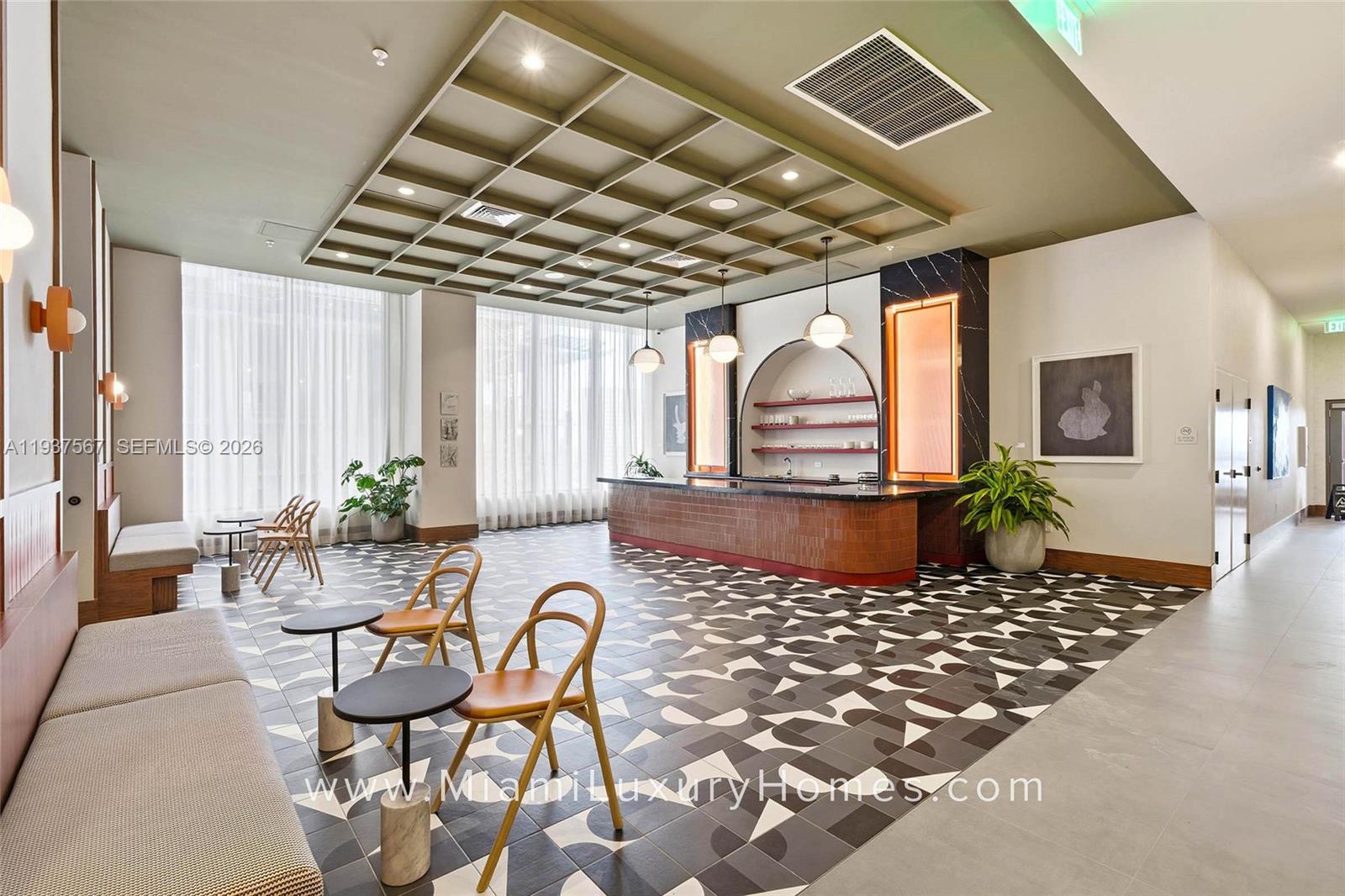 11 NE 6th St #709 Miami, FL 33132