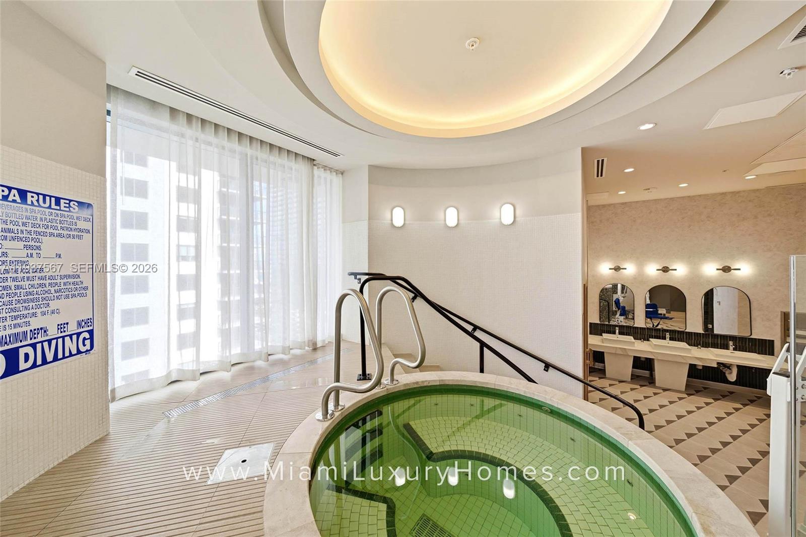 11 NE 6th St #709 Miami, FL 33132