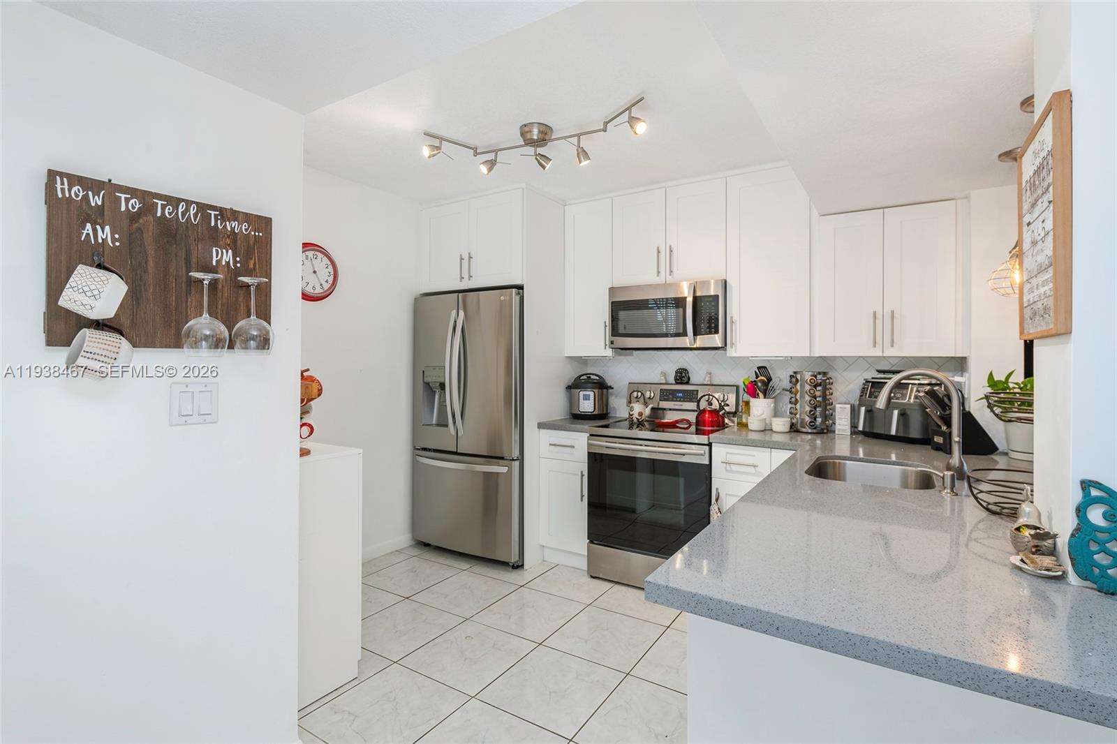 15761 SW 137th Ave #104 Miami, FL 33177