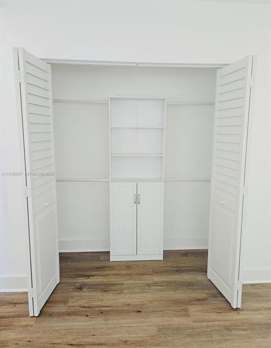 18740 NE 18th Ave #142 Miami, FL 33179