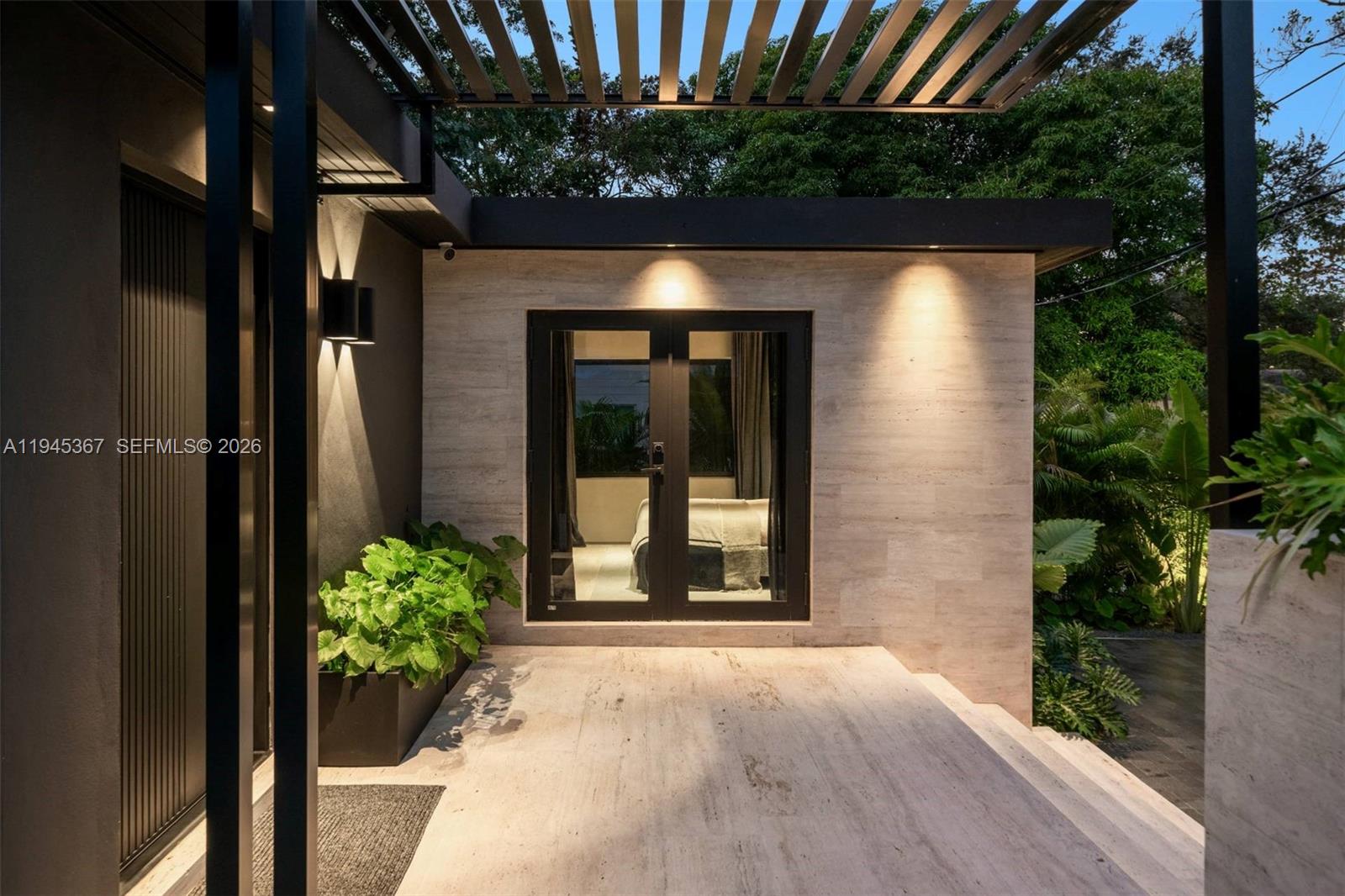 3522 William Ave Miami, FL 33133