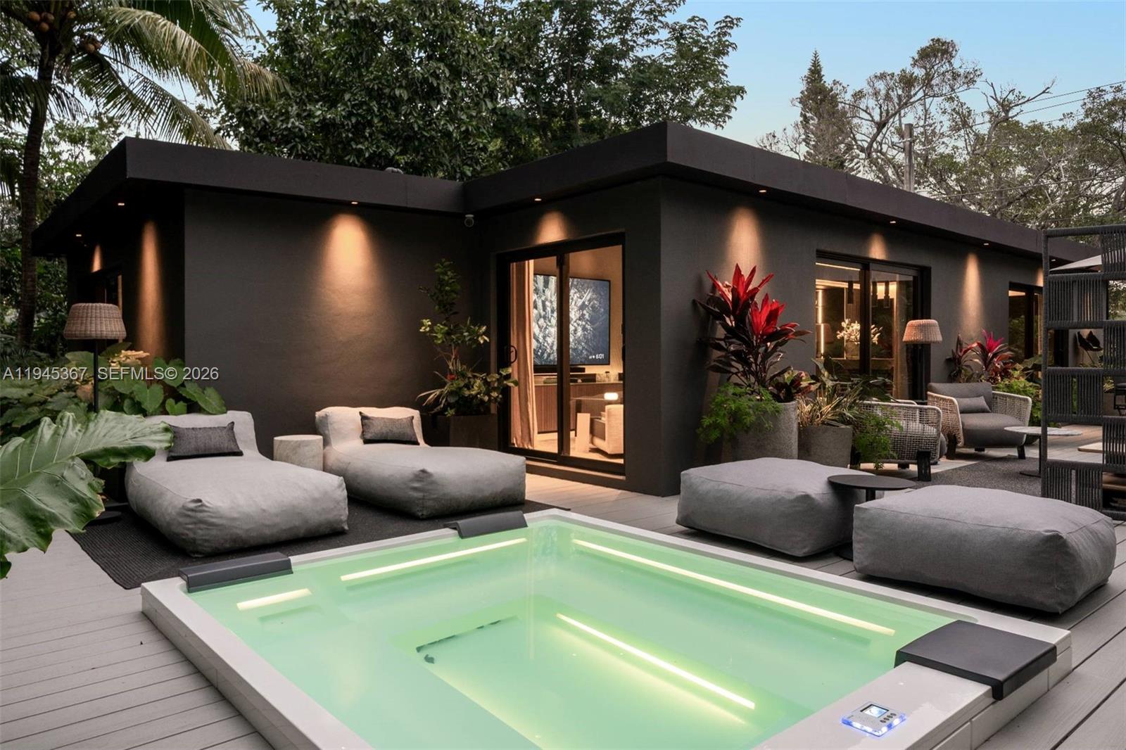 3522 William Ave Miami, FL 33133