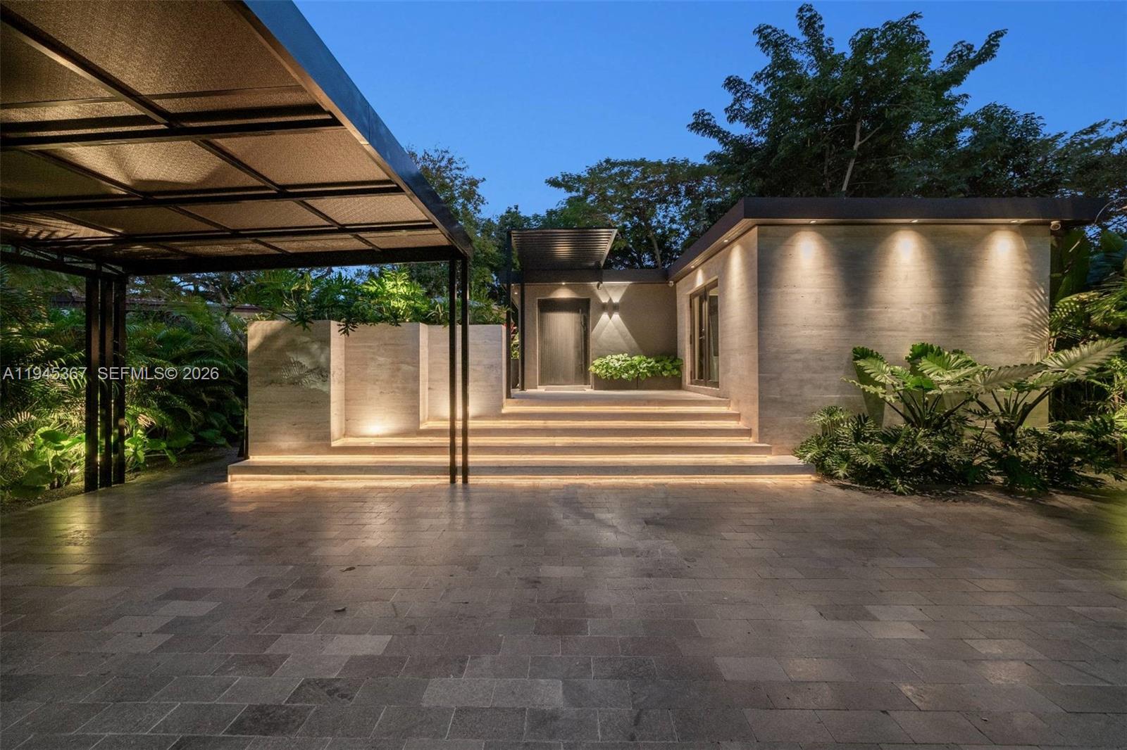 3522 William Ave Miami, FL 33133