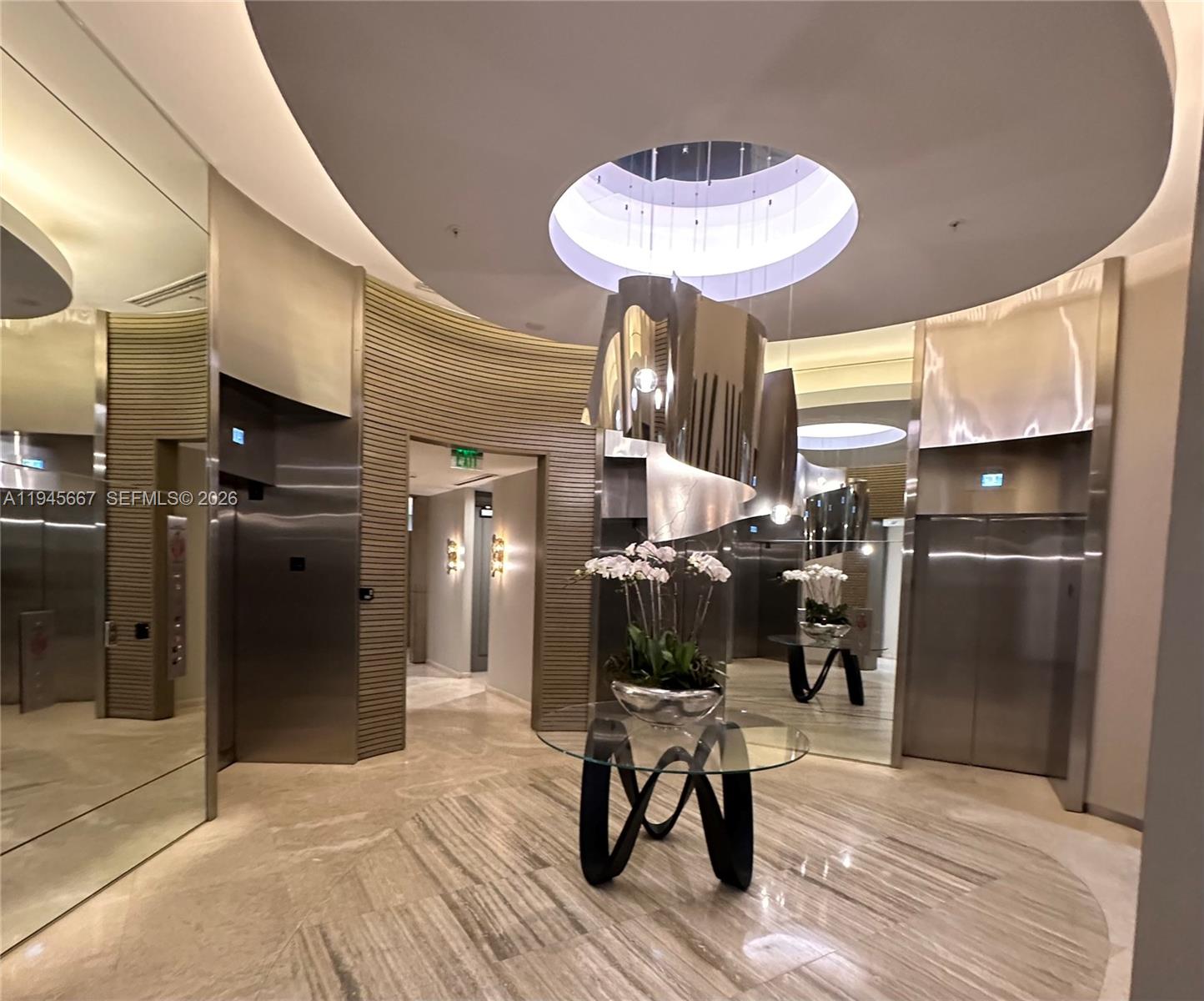 image Harbour House11