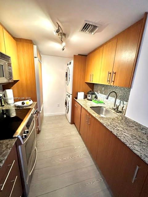 image Harbour House3