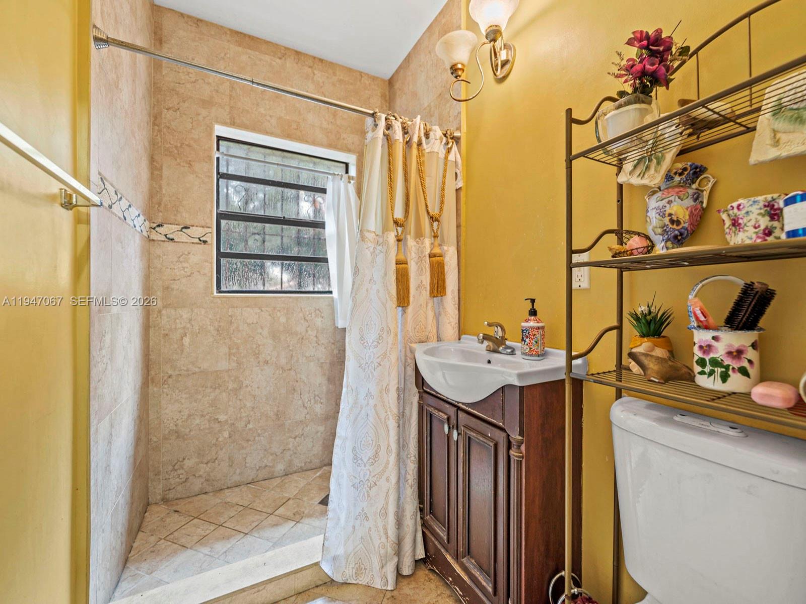 2830 SW 17th St Miami, FL 33145