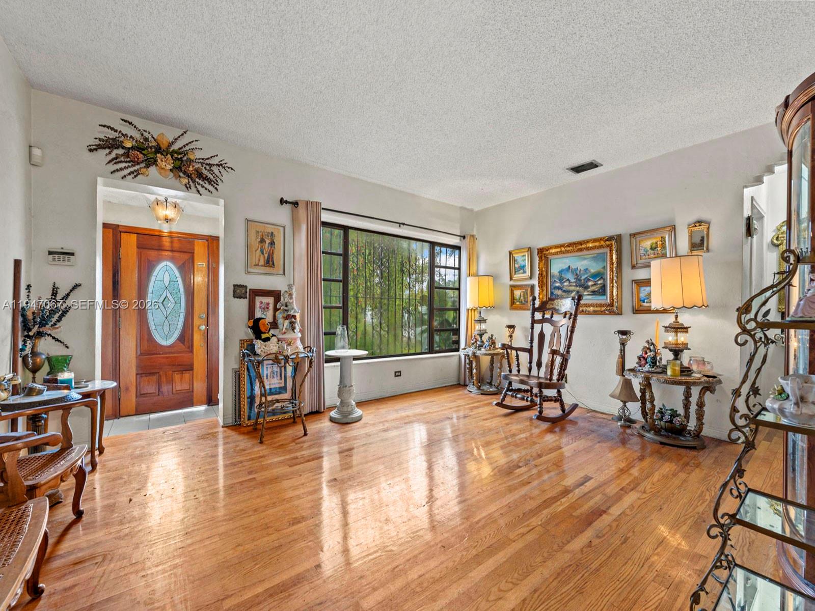 2830 SW 17th St Miami, FL 33145