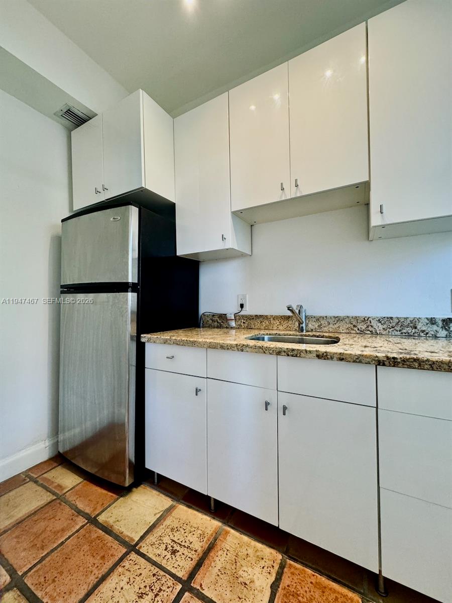 900 16th St #109 Miami Beach, FL 33139