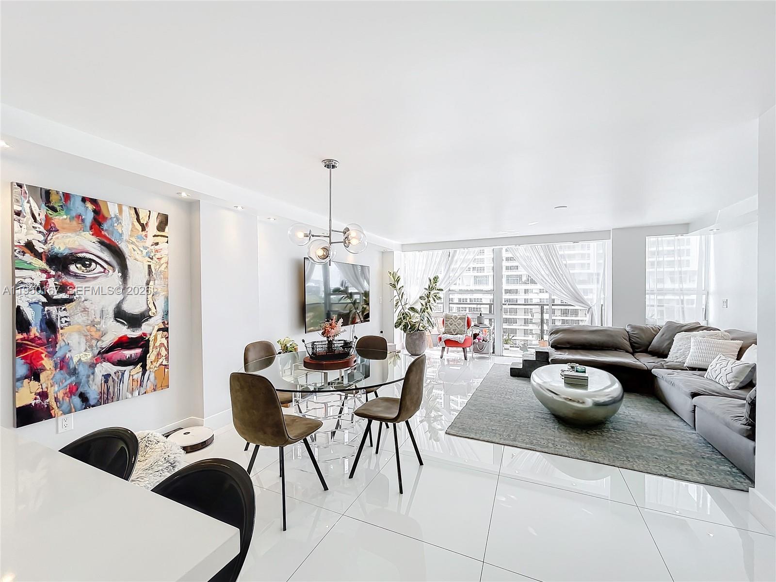 image Charter Club13