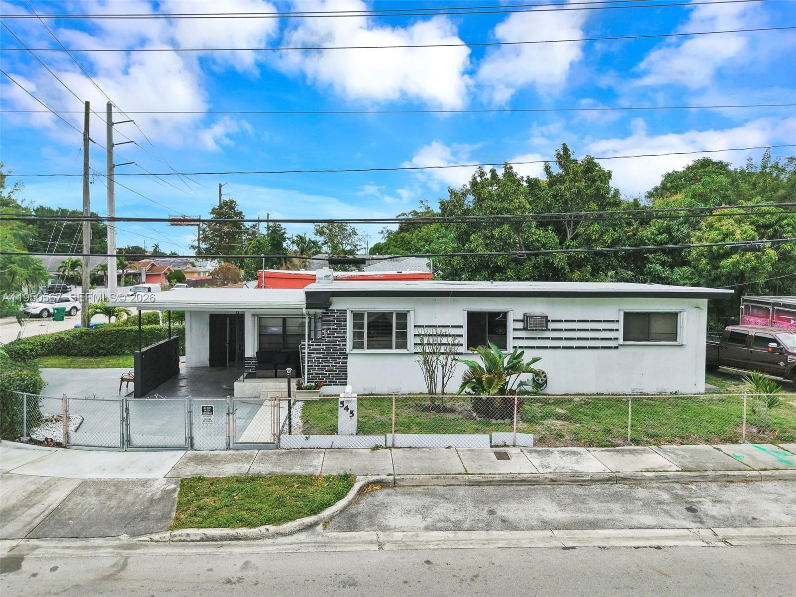 545 NW 77th St Miami, FL 33150