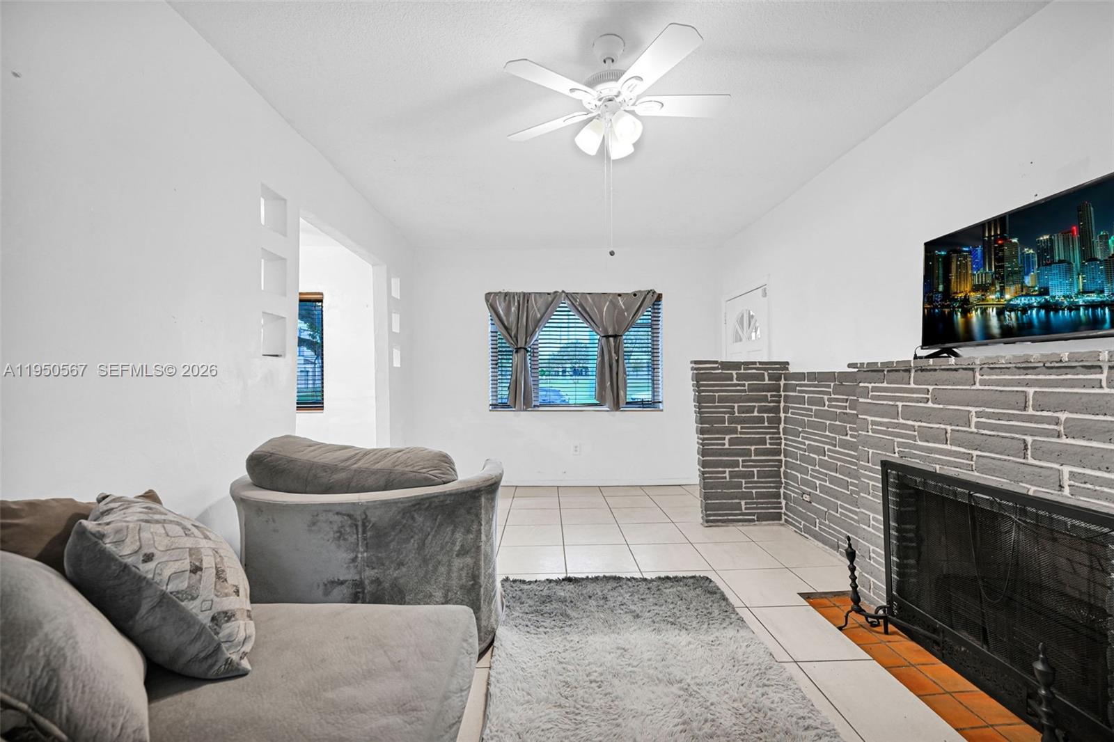 545 NW 77th St Miami, FL 33150