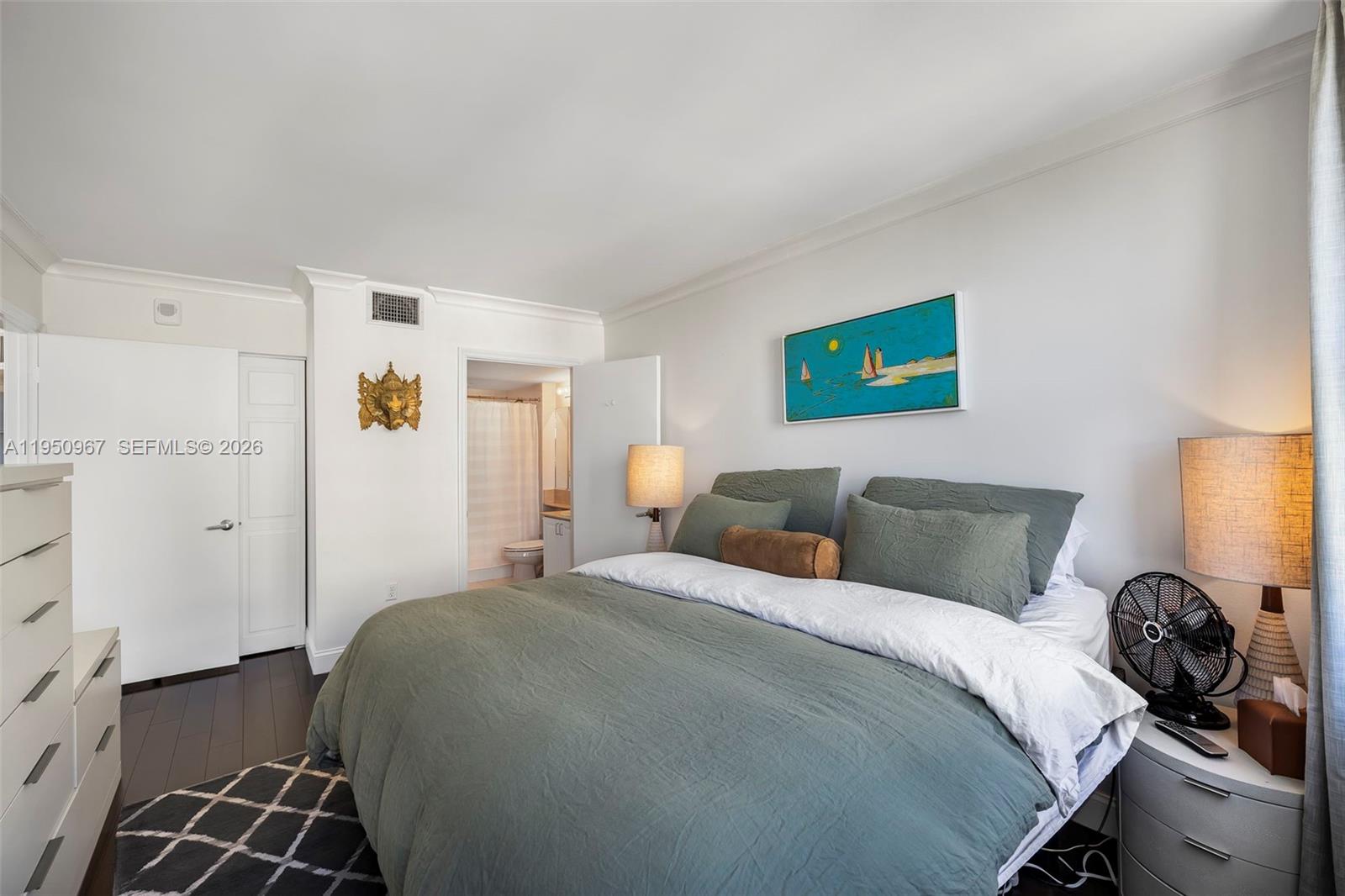 90 Alton Rd #811 Miami Beach, FL 33139