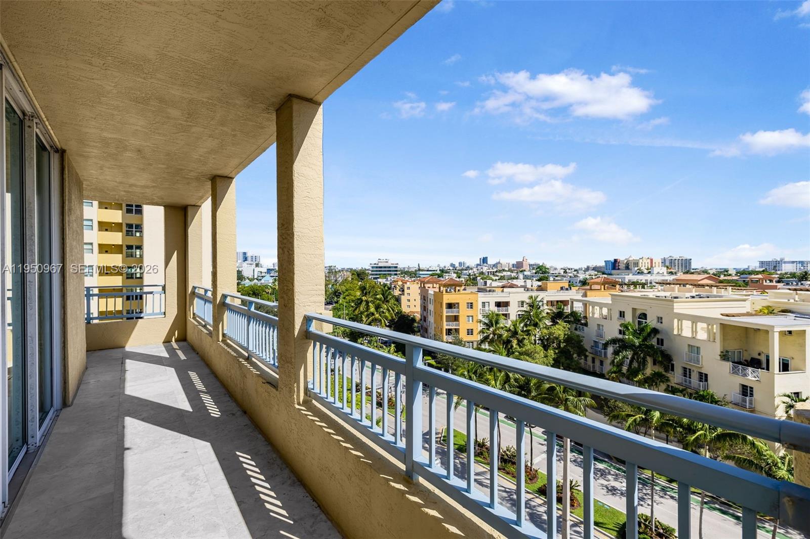 90 Alton Rd #811 Miami Beach, FL 33139