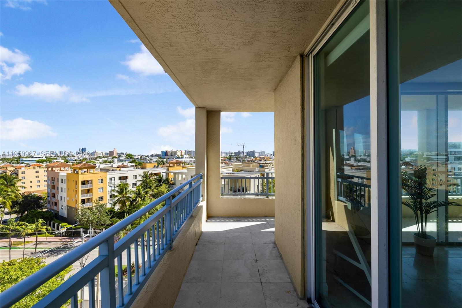 90 Alton Rd #811 Miami Beach, FL 33139