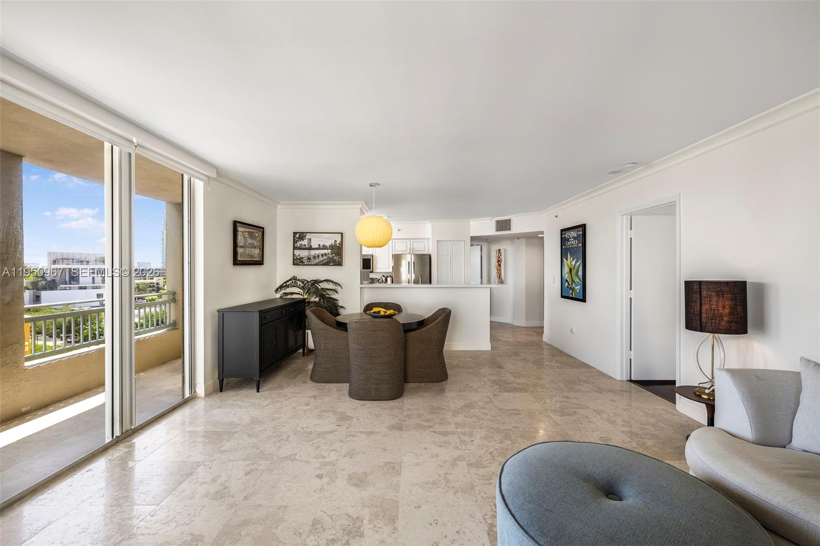 90 Alton Rd #811 Miami Beach, FL 33139