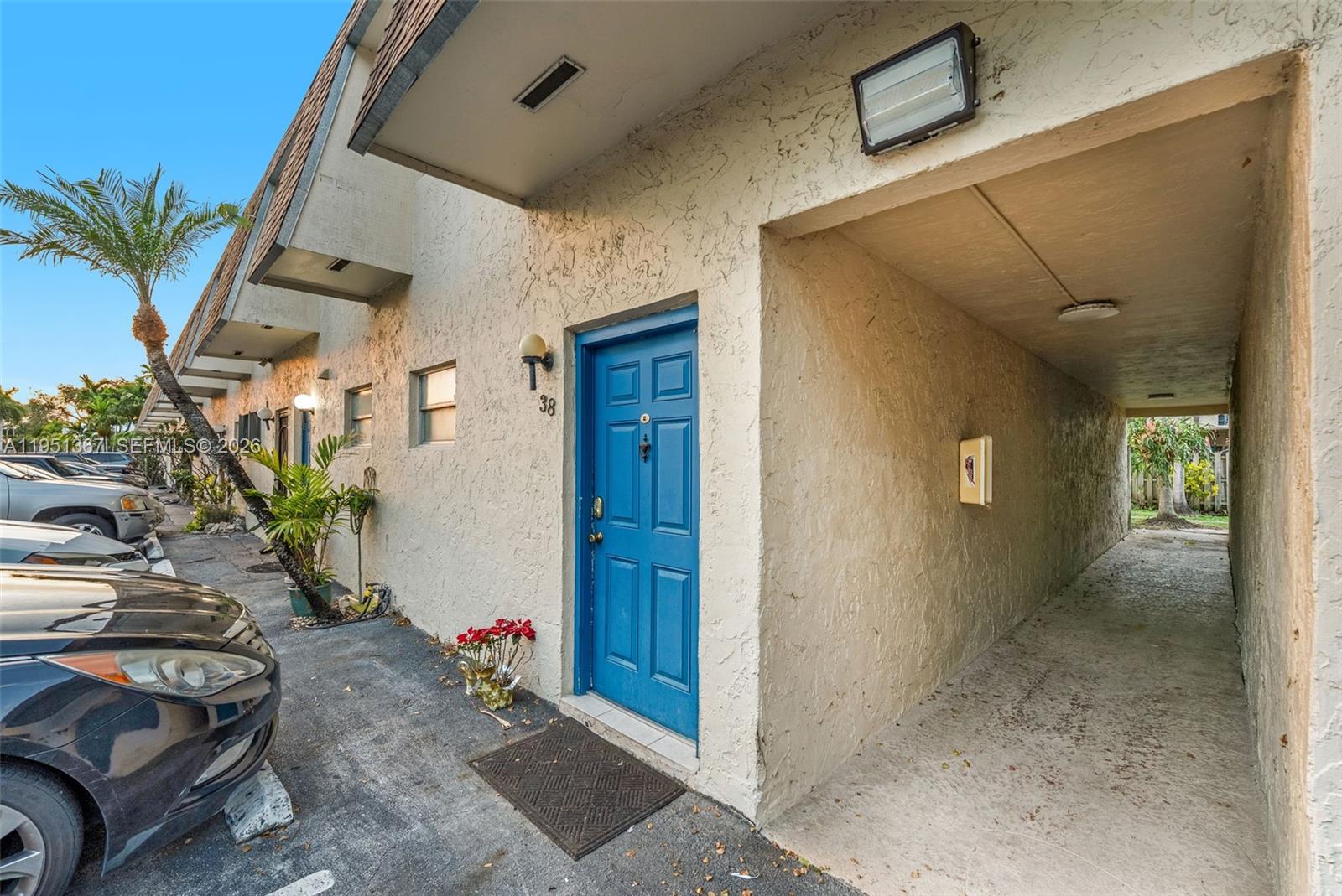 15389 S Dixie Hwy 38 Hwy