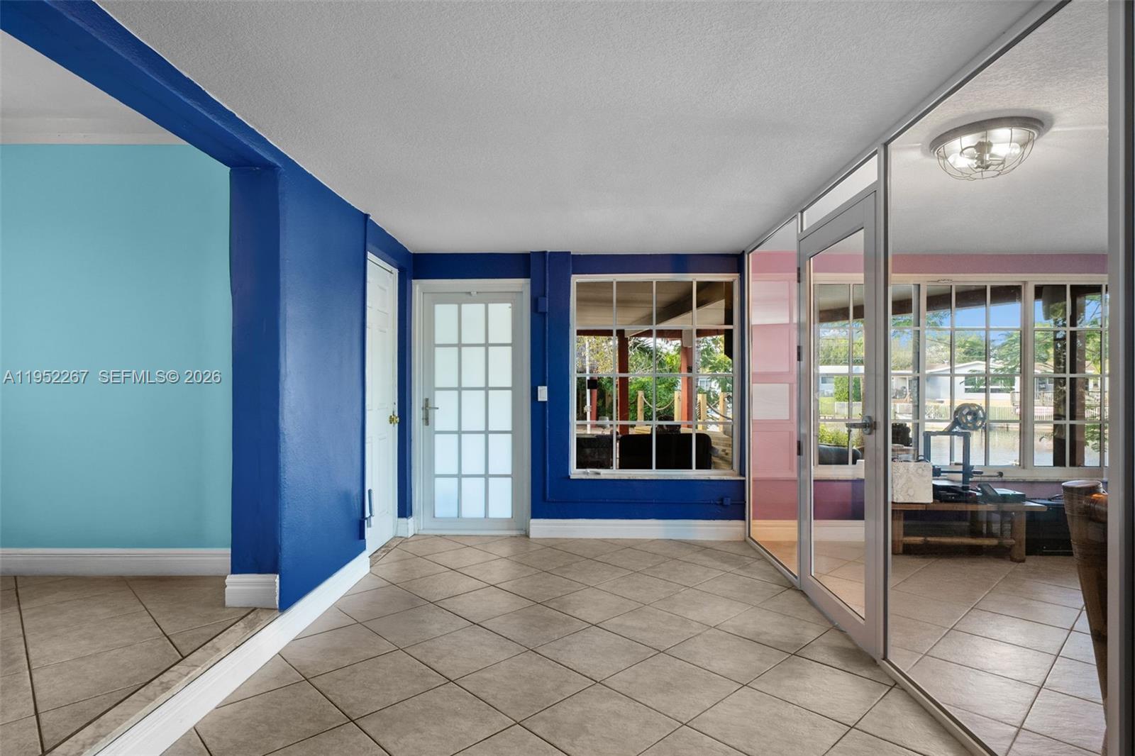 5741 SW 14th St Plantation, FL 33317