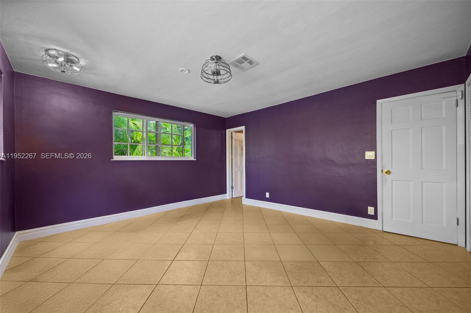 5741 SW 14th St Plantation, FL 33317