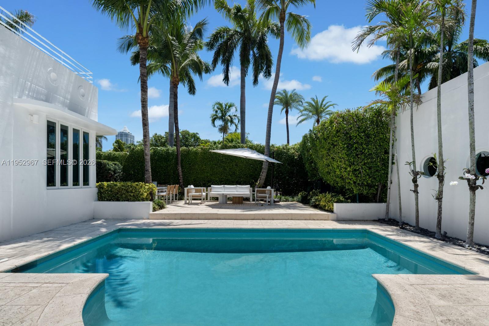 4580 Post Ave Miami Beach, FL 33140