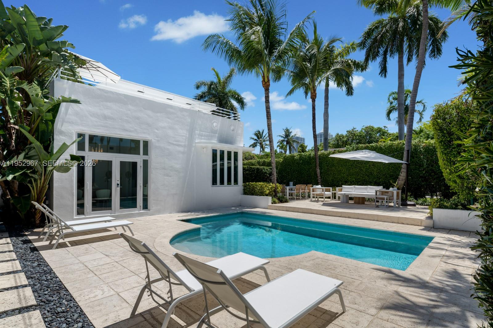 4580 Post Ave Miami Beach, FL 33140