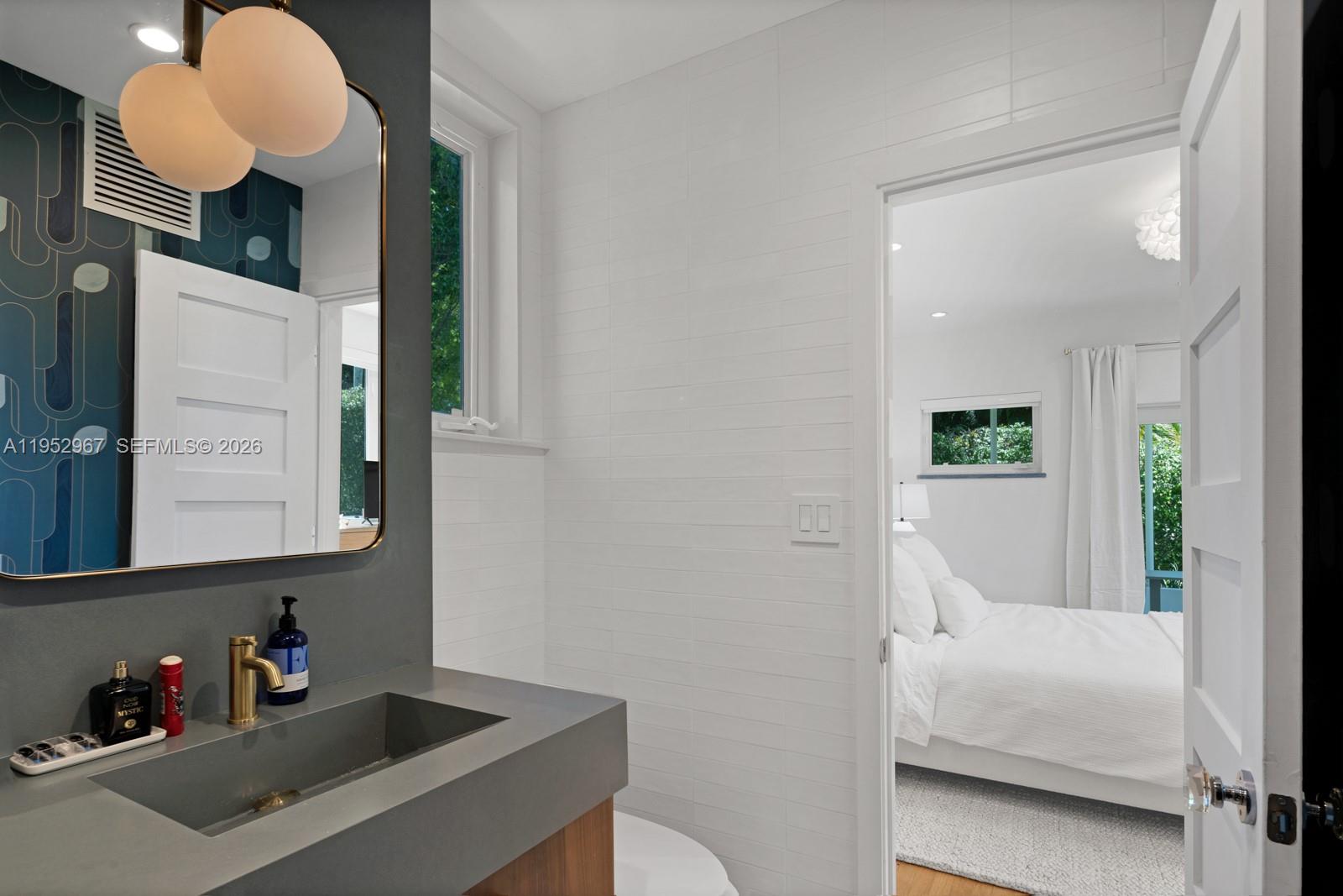 4580 Post Ave Miami Beach, FL 33140