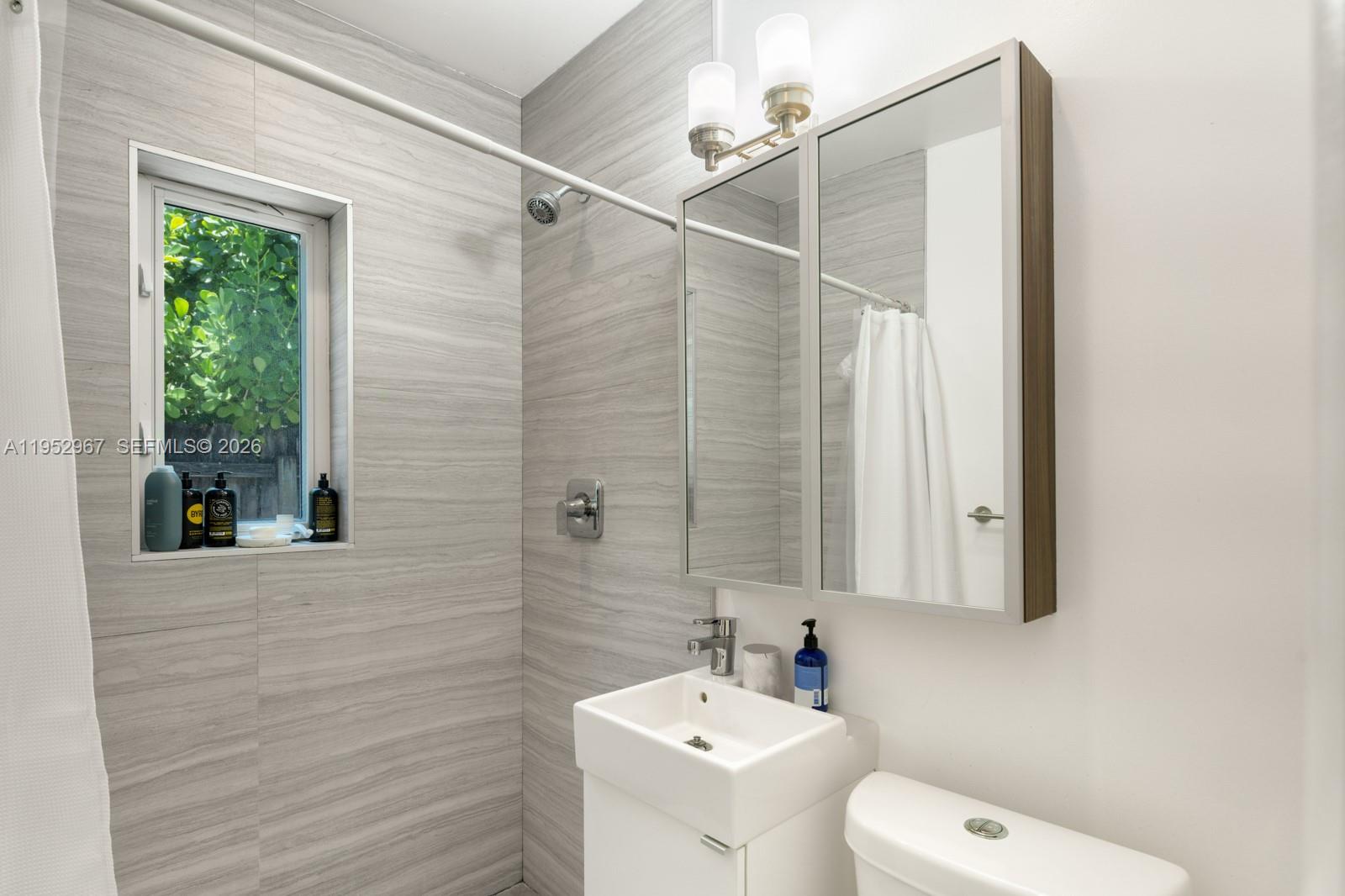 4580 Post Ave Miami Beach, FL 33140