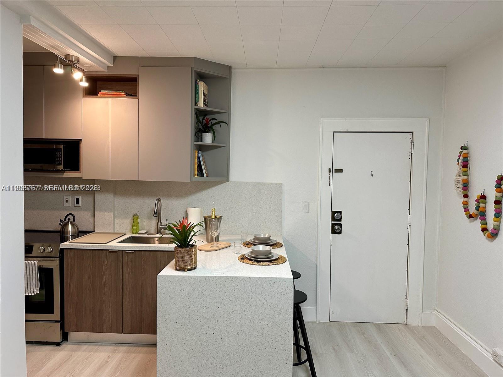 126 Mendoza Ave #2 Coral Gables, FL 33134