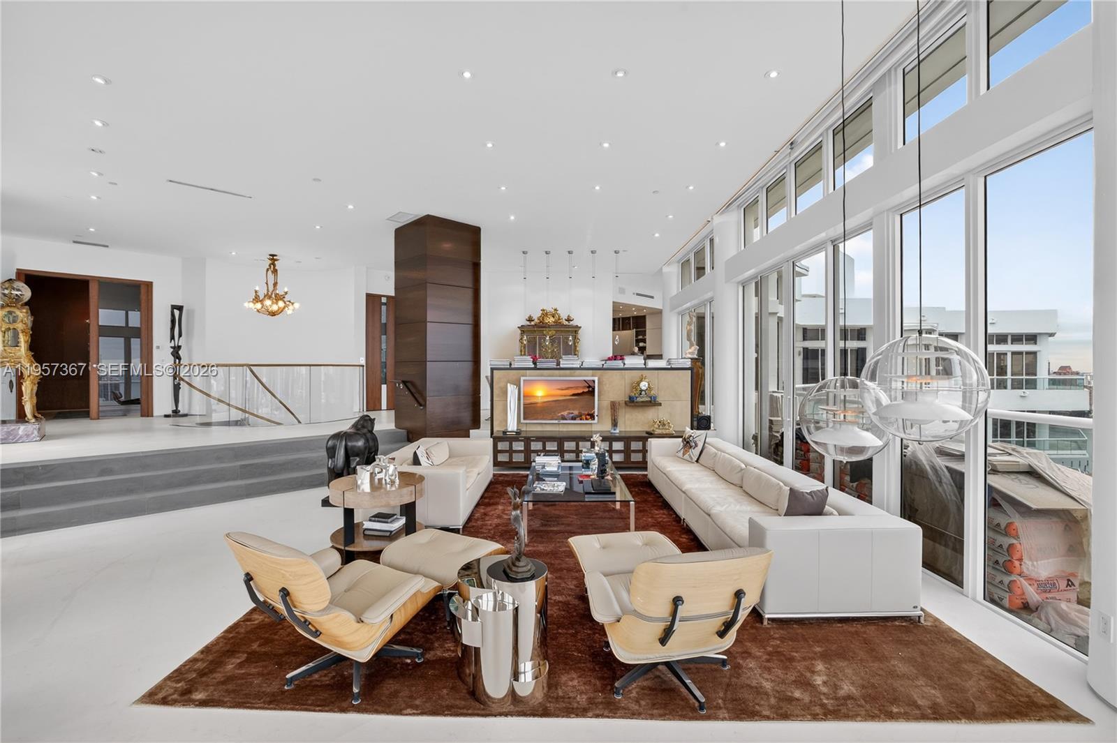 2600 Island Blvd #PH-1 Aventura, FL 33160