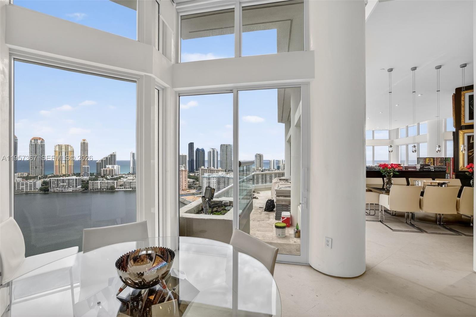 2600 Island Blvd #PH-1 Aventura, FL 33160