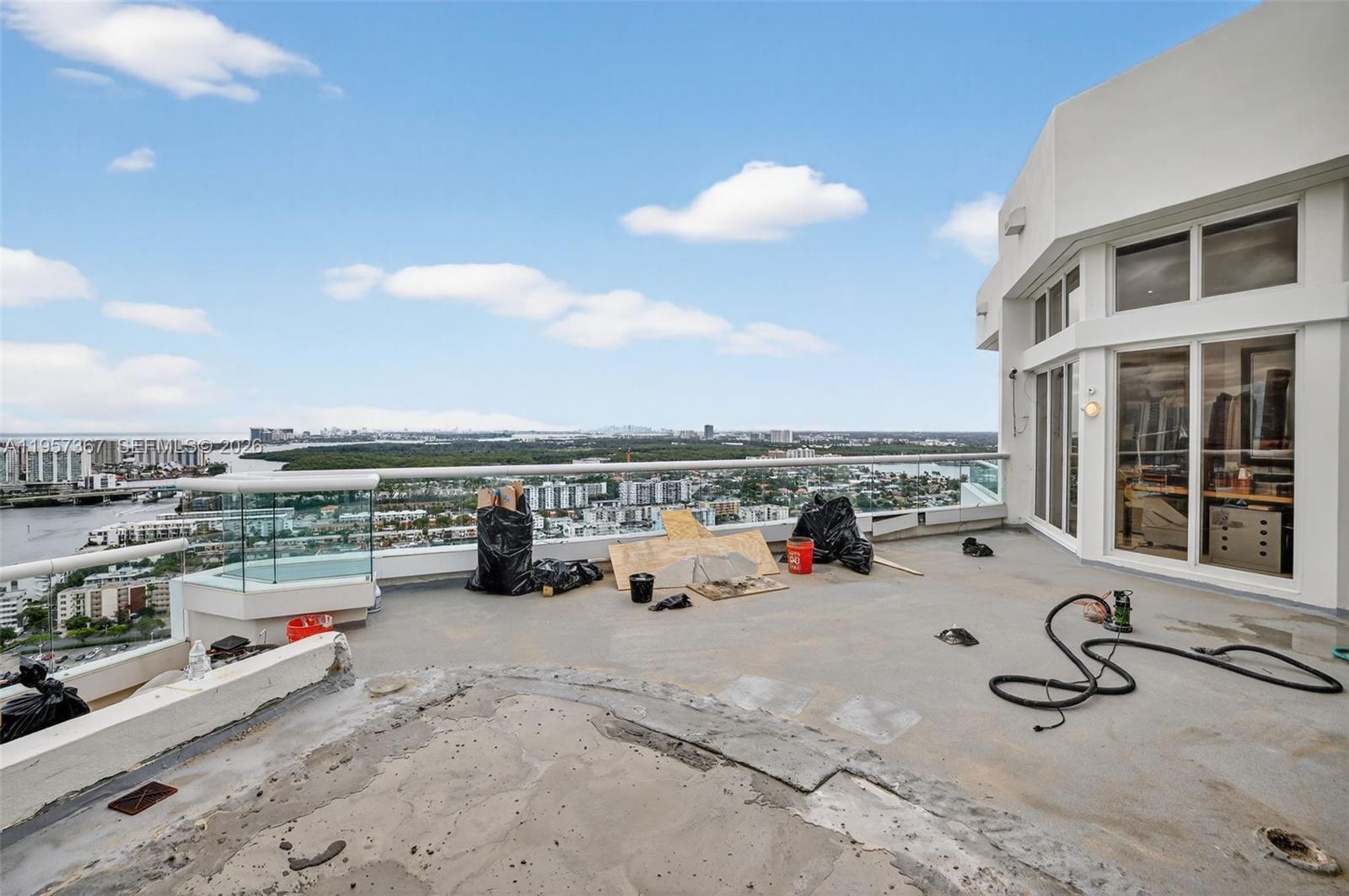 2600 Island Blvd #PH-1 Aventura, FL 33160