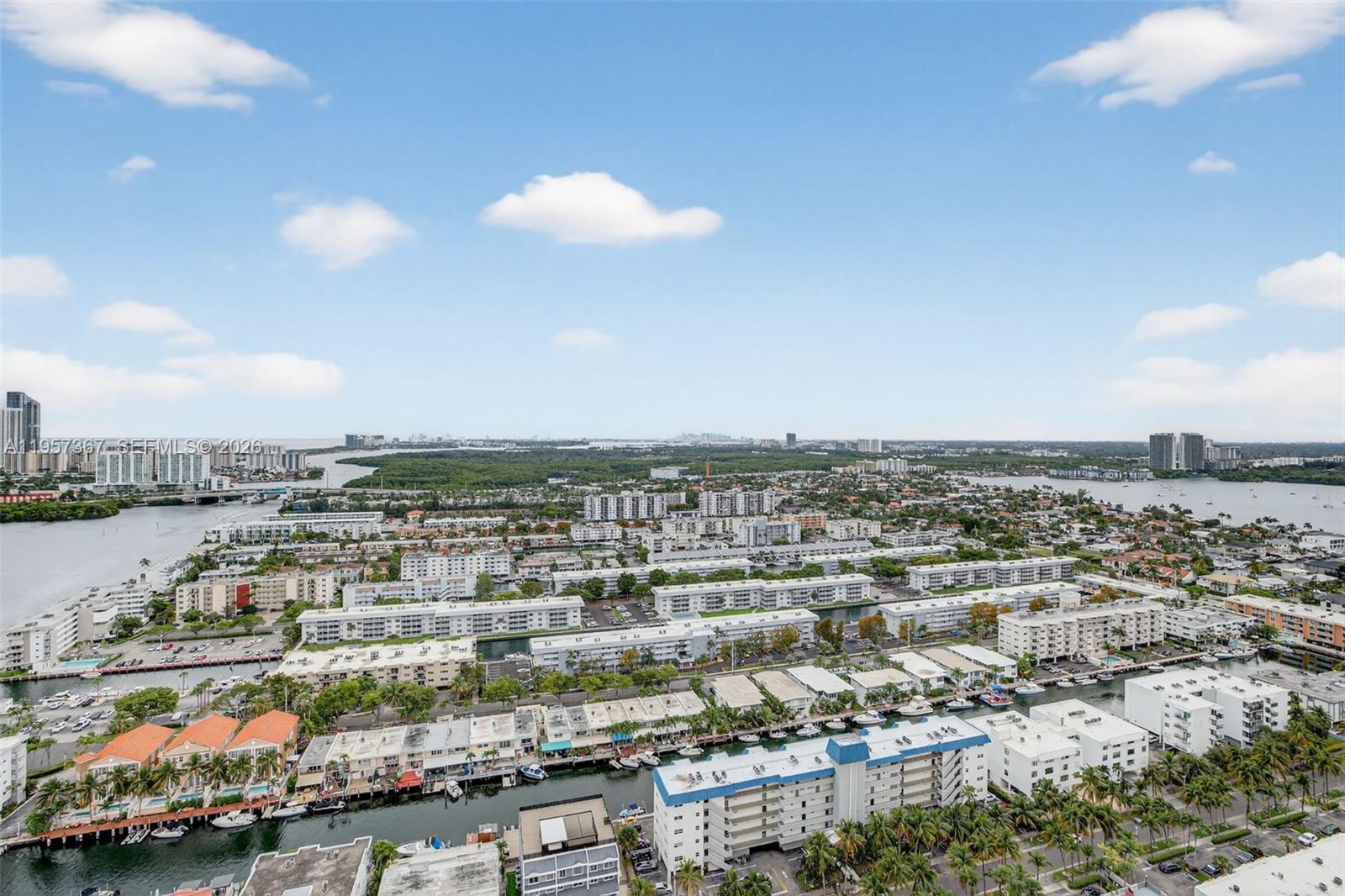 2600 Island Blvd #PH-1 Aventura, FL 33160