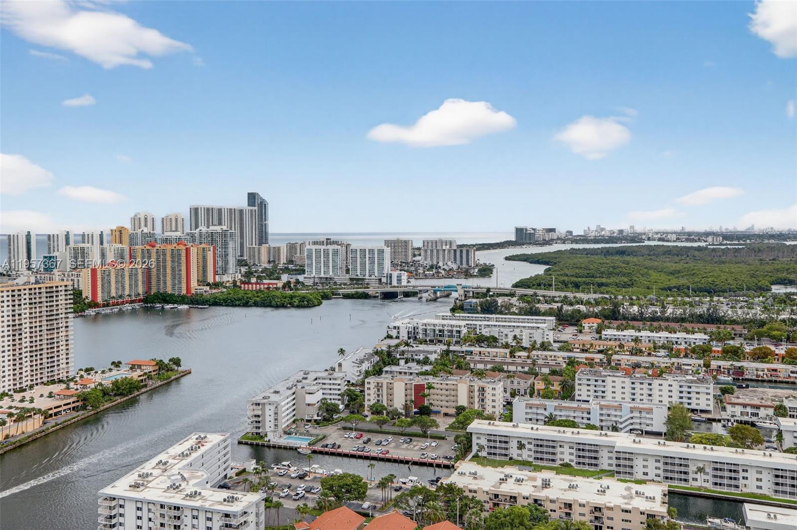 2600 Island Blvd #PH-1 Aventura, FL 33160