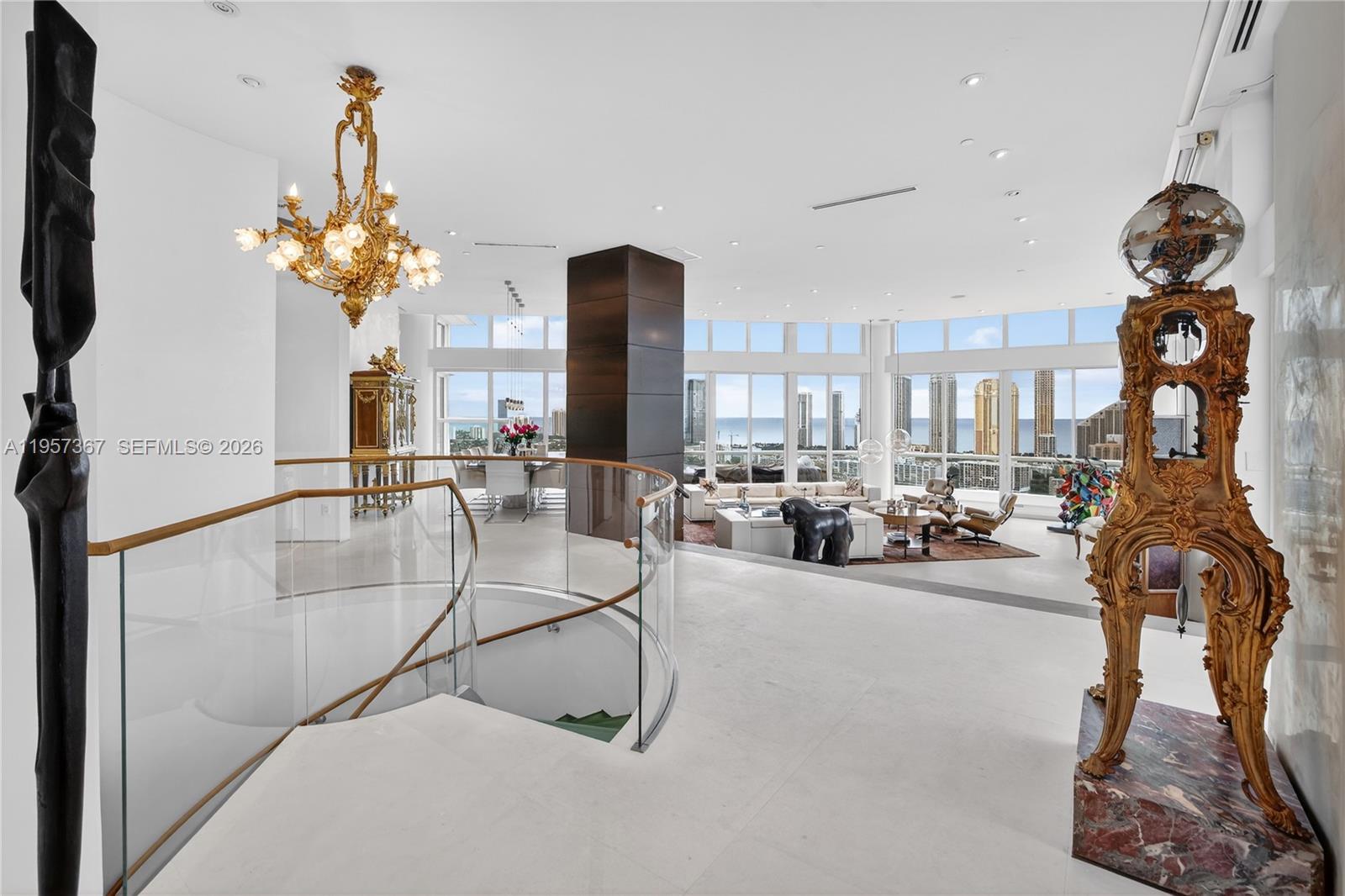 2600 Island Blvd #PH-1 Aventura, FL 33160