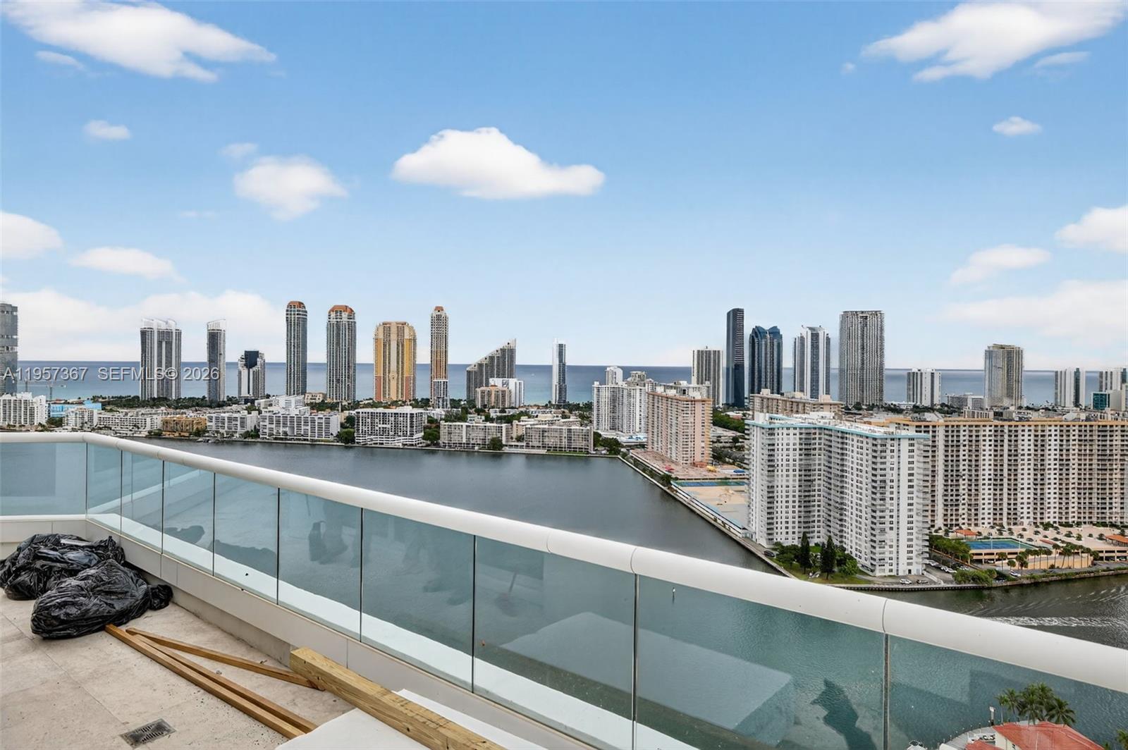 2600 Island Blvd #PH-1 Aventura, FL 33160