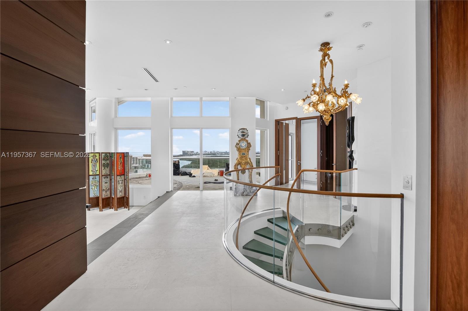 2600 Island Blvd #PH-1 Aventura, FL 33160