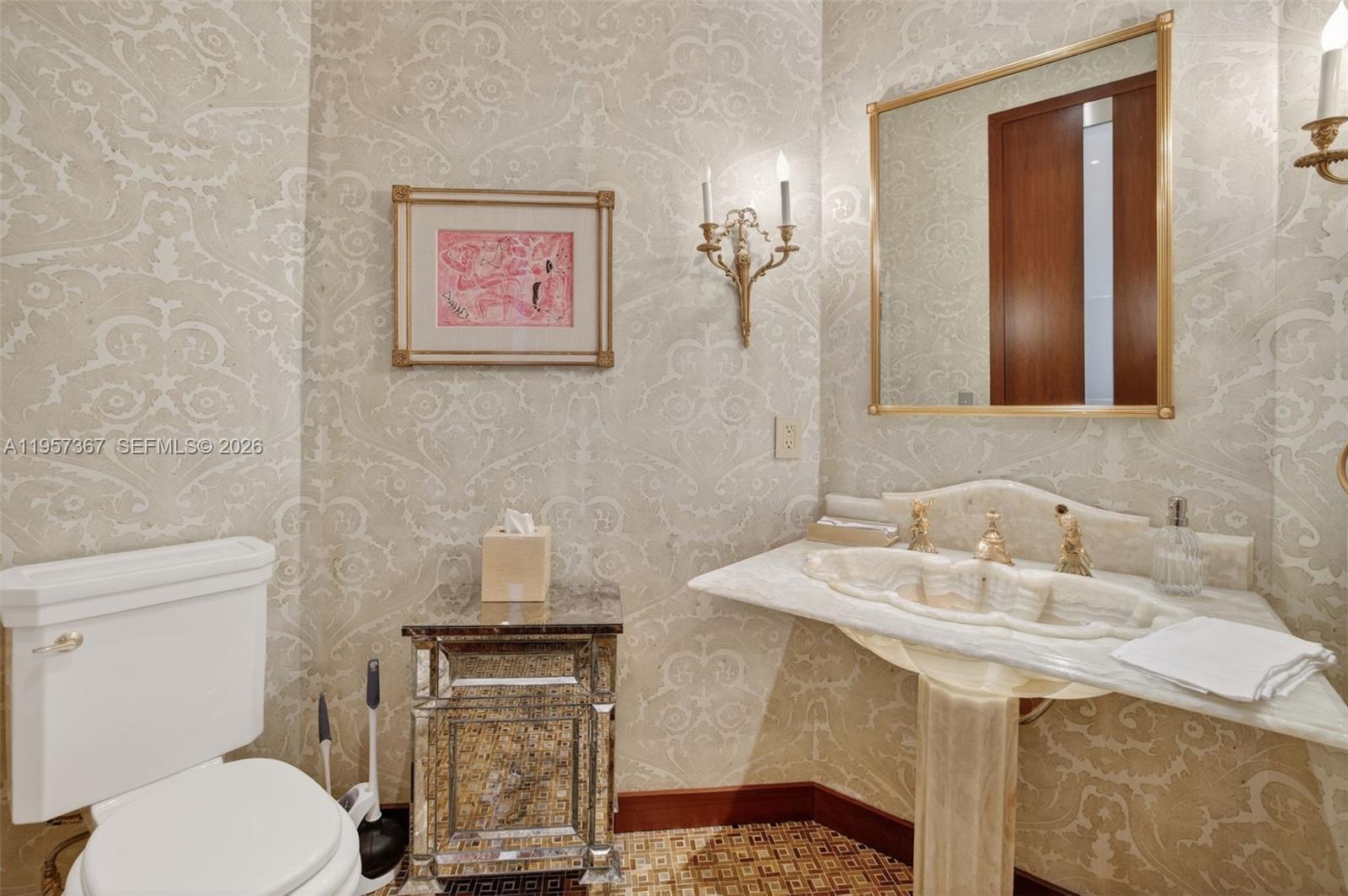 2600 Island Blvd #PH-1 Aventura, FL 33160