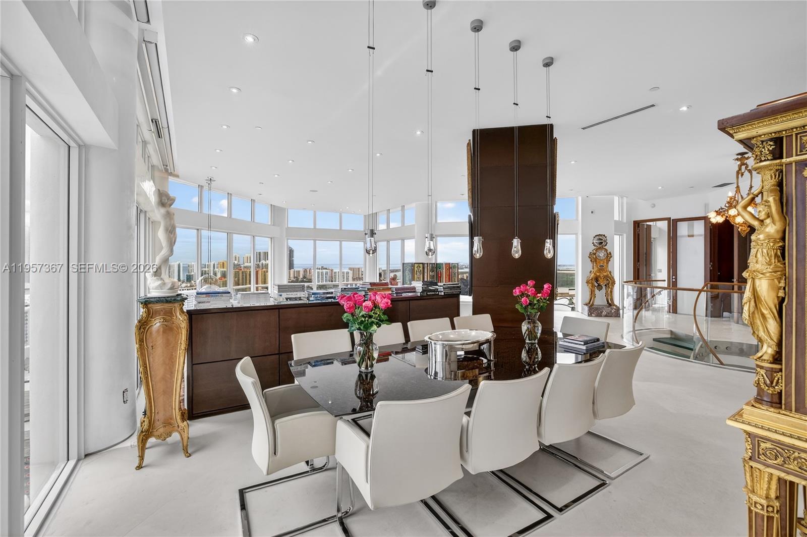 2600 Island Blvd #PH-1 Aventura, FL 33160