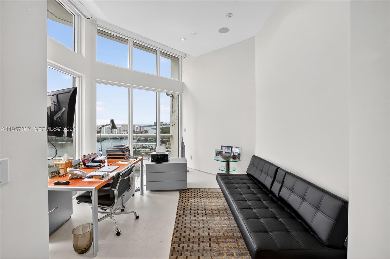 2600 Island Blvd #PH-1 Aventura, FL 33160